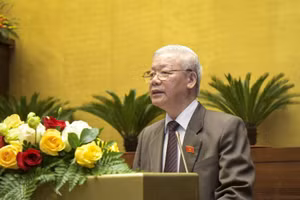 Tổng Bí thư, Chủ tịch nước Nguyễn Phú Trọng trình Quốc hội miễn nhiệm chức vụ Thủ tướng Chính phủ đối với ông Nguyễn Xuân Phúc. Ảnh: Quang Khánh