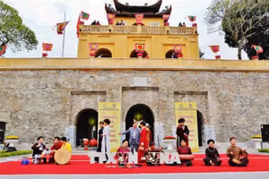 Đánh giá thực trạng kết quả xây dựng văn hóa, con người Việt Nam sau 35 năm đổi mới