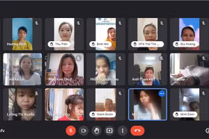 Buổi tập huấn "Ứng dụng công nghệ số nâng cao quyền năng kinh tế của phụ nữ khuyết tật trong bối cảnh dịch Covid-19" được tổ chức bằng hình thức trực tiếp kết hợp trực tuyến