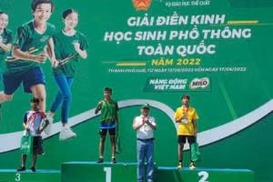 Tham gia giải điền kinh học sinh phổ thông toàn quốc đoàn Sở GD&ĐT tỉnh Thái Nguyên có 12 vận động viên tham dự.