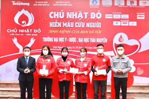 Hiến máu tình nguyện là hoạt động thường niên của Đại học Y - Dược nhằm phát huy tinh thần xung kích, tình nguyện vì cuộc sống cộng đồng.