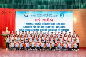 Sinh viên trường Đại học Kỹ thuật Công nghiệp năng động, sáng tạo khẳng định bản lĩnh, trí tuệ và vai trò trong xã hội.