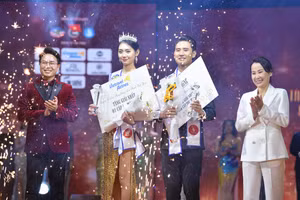 Lộ diện cặp đôi đăng quang Tài sắc Phương Đông 2022