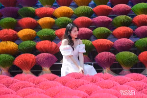 Rực rỡ làng hương Quảng Phú Cầu những ngày cuối năm