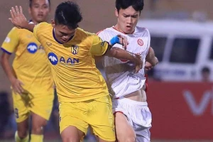 Viettel có chiến thắng quan trọng trước SLNA ở vòng 13 V.League.