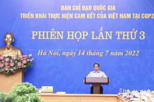 Thủ tướng Phạm Minh Chính đề nghị các đại biểu tập trung thảo luận, đánh giá những việc đã làm được, những việc chưa làm được sau phiên họp lần thứ 2 của Ban Chỉ đạo... để tháo gỡ khó khăn, vướng mắc, tạo thuận lợi cho việc thực hiện các cam kết của Việt Nam tại COP26 - Ảnh: VGP/Nhật Bắc