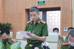 Đại diện Cơ quan CSĐT thông tin về vụ việc.