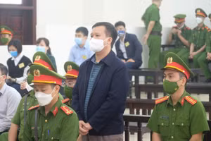 Bị cáo Hồ Hữu Hòa tại tòa