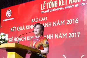 Hình ảnh hiếm hoi của bà Nguyễn Thị Loan