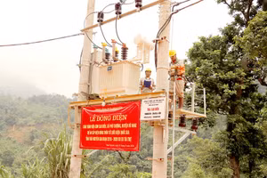 Niềm mơ ước của đồng bào người Dao, xóm Cao Biền, xã Phú Thượng, huyện Võ Nhai giờ đã thành hiện thực. 