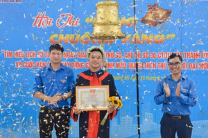 Hội thi Rung Chuông vàng - Hướng tới chào mừng kỉ niệm 70 năm Ngày Giải phóng Thủ đô .