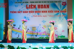 Một tiết mục biểu diễn tại liên hoan.