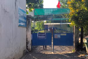 Trường THPT Vĩnh Xương, nơi xảy ra vụ việc.