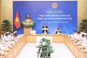 Hội nghị phát triển nguồn nhân lực phục vụ công nghiệp bán dẫn. Ảnh: VGP/Nhật Bắc.
