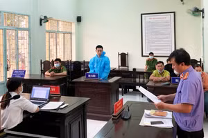 Toàn cảnh phiên tòa xét xử.