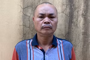 Đối tượng Đỗ Quốc Anh tại cơ quan công an.