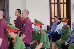 Các bị cáo có liên quan đến vụ án xảy ra tại Tịnh thất Bồng Lai.