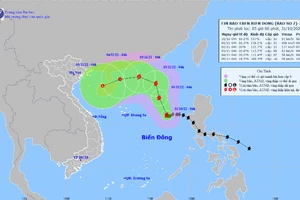 Hình ảnh mới nhất về đường đi của bão số 7.