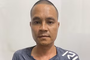 Đối tượng Trần Quang Thìn.