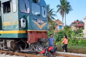 Hiện trường vụ tai nạn tại xã Kim Liên (huyện Kim Thành).