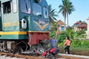 Hiện trường vụ tai nạn tại xã Kim Liên (huyện Kim Thành).