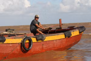 Những ngư dân tại xã Ngư Lộc mong muốn được yên tâm bám biển.
