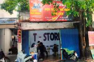 Quán điện thoại nơi xảy ra vụ việc.