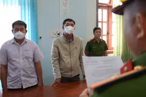 Cơ quan chức năng thi hành các quyết định tố tụng đối với 2 trong 4 bị can liên quan.