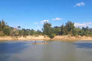 Đời sống người dân làng du lịch cộng đồng Kon Kơ Tu phụ thuộc vào sông Đăk Bla.