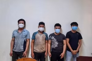 4 đối tượng tại cơ quan công an.