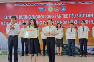 Trường Đại học An Giang tuyên dương 15 cá nhân đạt danh hiệu Người Cộng sản trẻ tiêu biểu' lần 2 năm 2023.