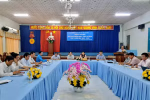 Quang cảnh Hội nghị giao ban cán bộ quản lý trên địa bàn tỉnh An Giang.