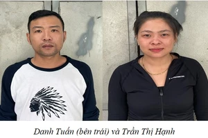 Bắt người trái pháp luật, nhóm 5 người bị tạm giữ hình sự. (Ảnh: Nghiêm Túc).