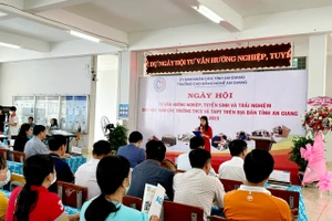 An Giang tổ chức "Ngày hội Tư vấn hướng nghiệp, tuyển sinh và trải nghiệm" năm 2023.