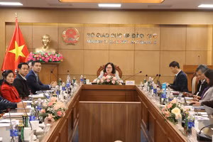 Thứ trưởng Bộ GD&ĐT Ngô Thị Minh chủ trì hội nghị sơ kết 3 năm thực hiện Chương trình kết nối nguồn lực xã hội xây dựng trường học an toàn, thân thiện giai đoạn 2021-2025.