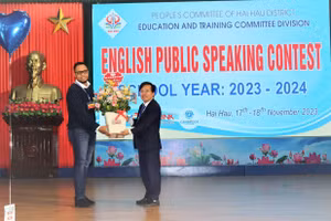 Vòng chung khảo hội thi Hùng biện Tiếng Anh cấp huyện năm học 2023-2024 được huyện Hải Hậu tổ chức trong hai ngày 17 và 18/11.