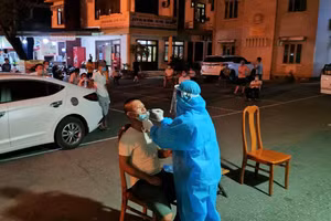 Cơ quan chức năng đang khẩn trương lấy mẫu xét nghiệm các trường hợp F1.