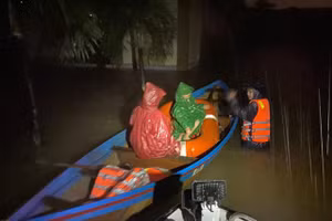 Các xã trên địa bàn huyện Lệ Thủy vẫn chưa thể thực hiện đầy đủ việc rà soát, thống kê hoạt động từ thiện của ca sĩ Thủy Tiên.