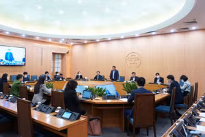 Quang cảnh buổi họp chiều 20/11.