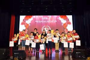 CMS Edu Việt Nam đã đào tạo nhiều lớp học sinh tài năng, đạt thành tích cao tại nhiều cuộc thi trong nước và quốc tế.