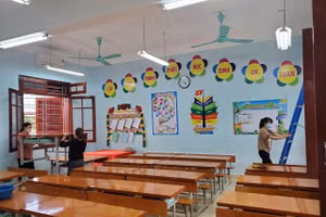 Trường tiêu học Hoàn Sơn (huyện Tiên Du) vệ sinh đảm bảo an toàn phòng dịch đón học sinh.