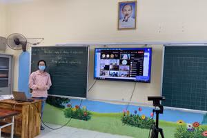 Trường học trên địa bàn huyện Việt Yên triển khai dạy học trực tuyến phòng dịch Covid-19.