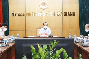 Ông Mai Sơn - Phó Chủ tịch Thường trực UBND tỉnh Bắc Giang chủ trì Hội nghị (Ảnh: BBG).