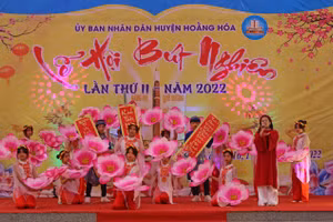 Chương trình văn nghệ chào mừng Lễ hội Bút Nghiên 2022.