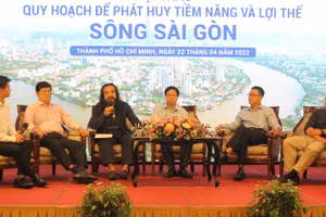 Các đại biểu tham gia thảo luận tại hội thảo.