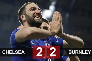 Chelsea 2-2 Burnley: The Blues vào Top 4