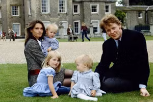 4 người cháu tài năng của cố Công nương Diana