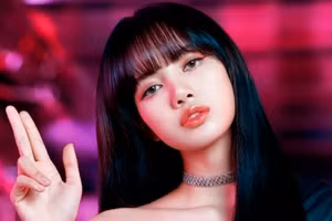 Gia thế "khủng" của Lisa cùng dàn thần tượng Thái Lan tại Hàn