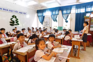 Một buổi lên lớp của sinh viên sư phạm tại Trường Sư phạm thực hành – Trường Đại học Trà Vinh. Ảnh: Ngọc Dư