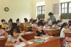 Học sinh Trường Tiểu học Cổ Am trong giờ học.